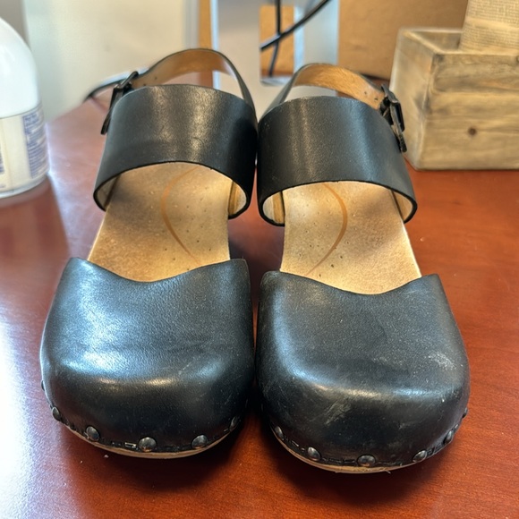 Dansko clogs - Picture 4 of 8